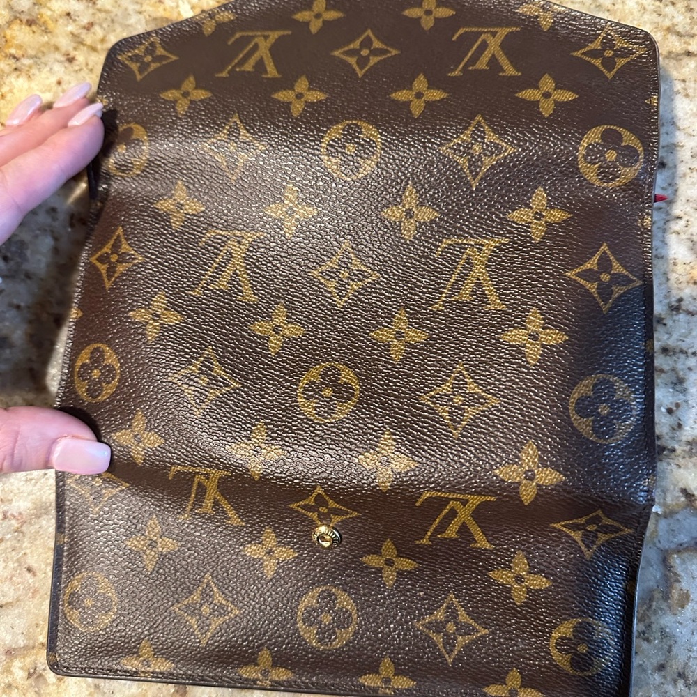 💕Authentic Louis Vuitton Josephine Wallet💕 - Picture 7 of 9